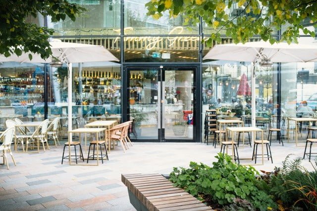 Restaurant operator and Bizimply customer Daisy Green has involved its staff in a volunteer baking project to support the NHS
